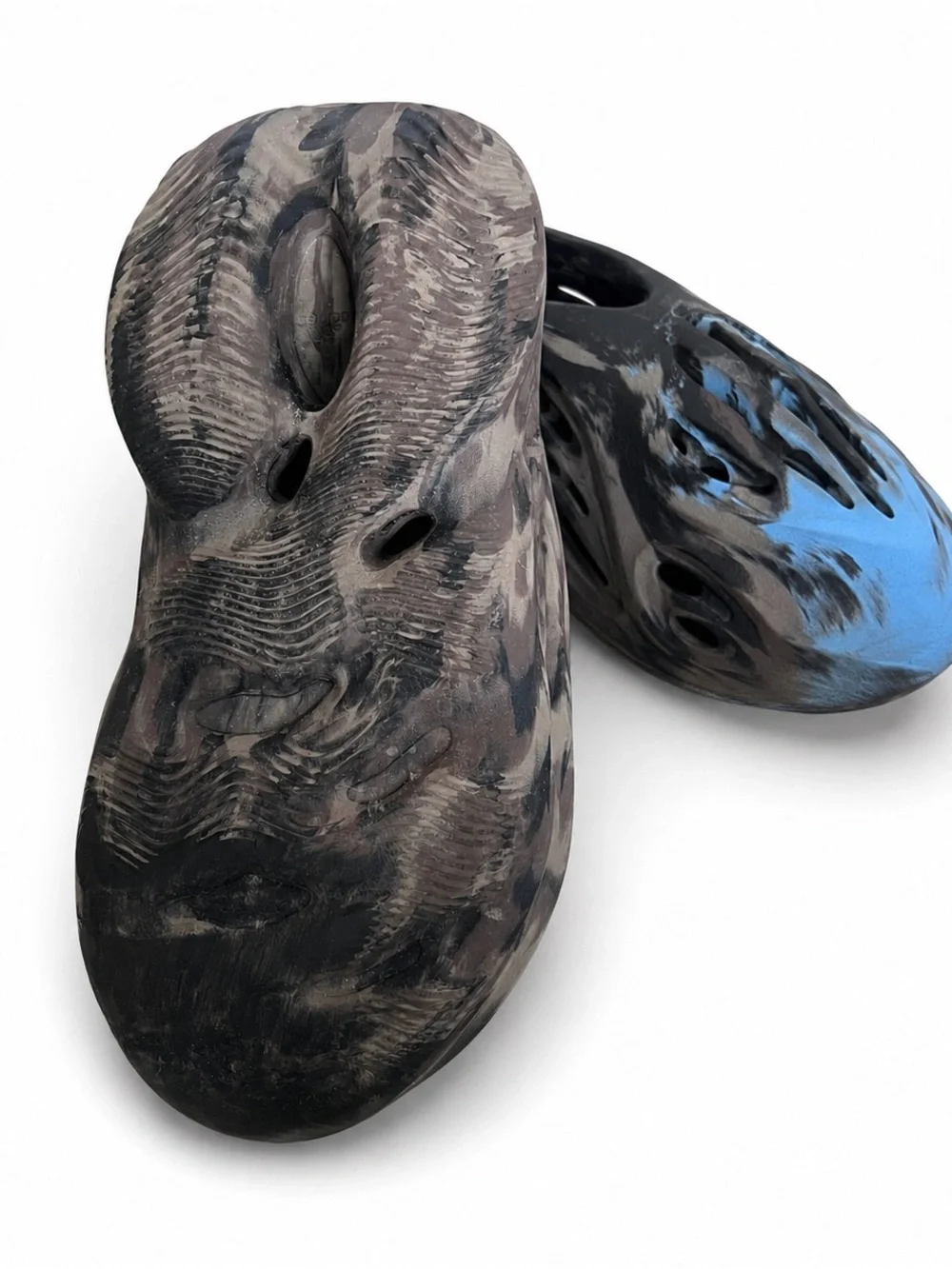 Yeezy Foam Runners in Black, Brown & Blue Paint-Splash
